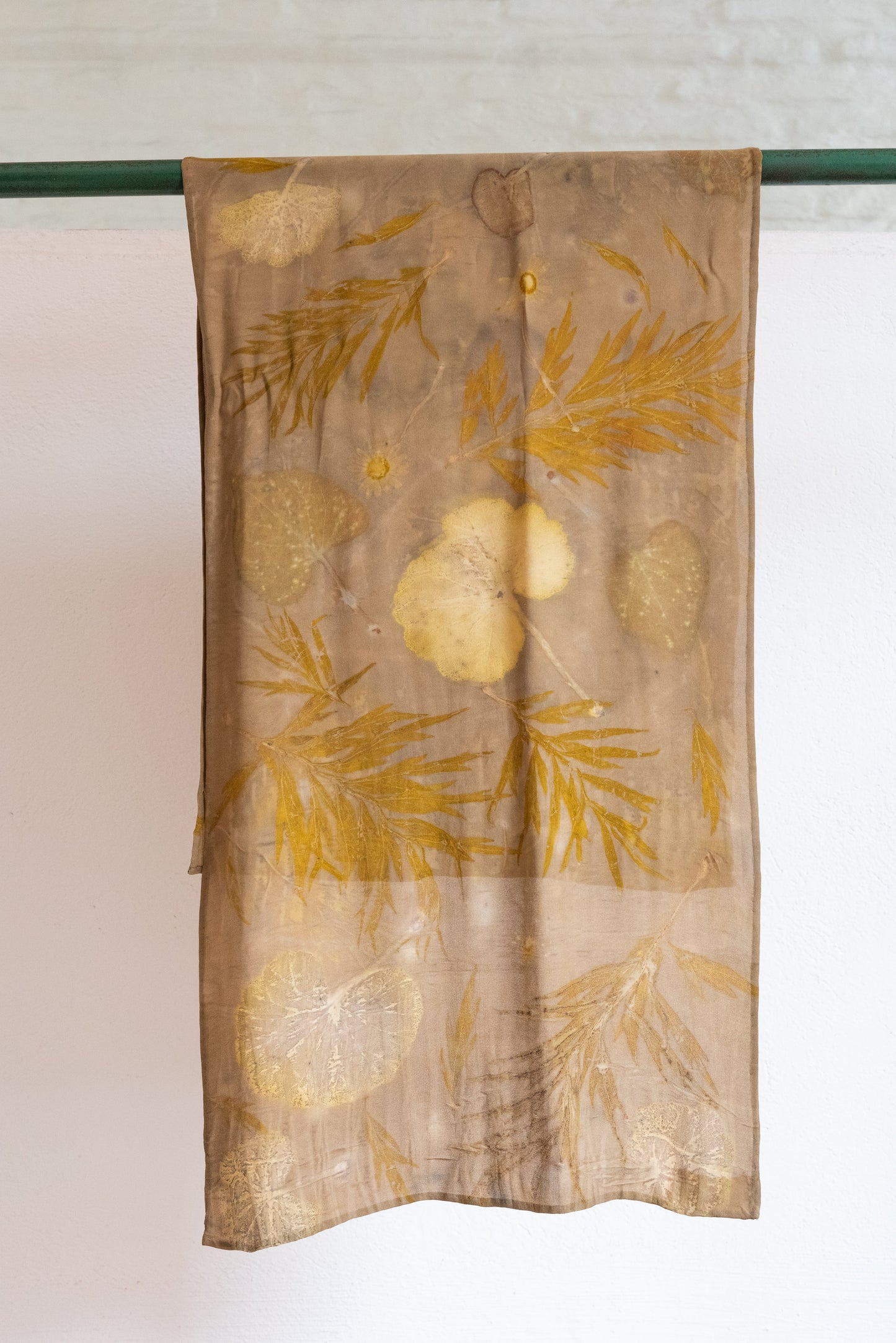 Pañuelo SERENA verde I 100% seda *25% OFF*
