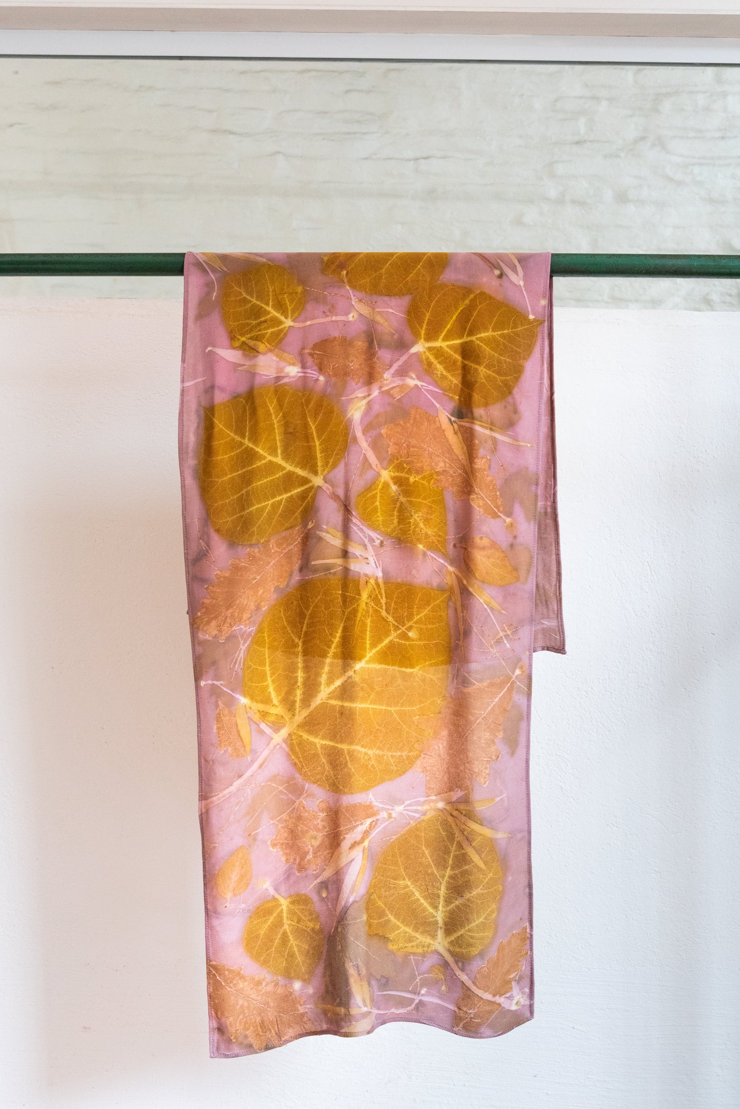 Pañuelo SERENA rosa II 100% seda *25% OFF*