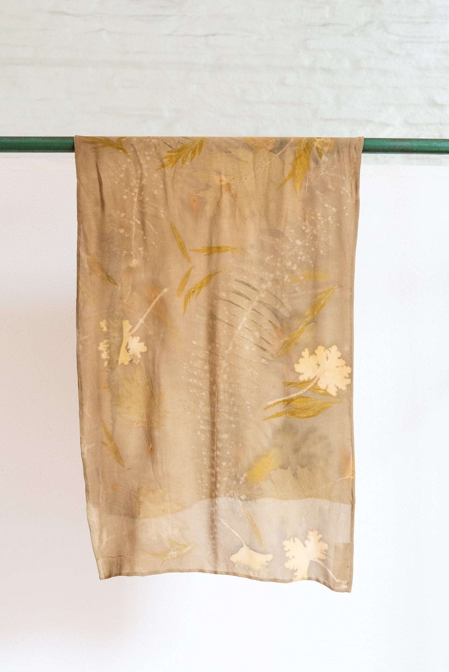 Pañuelo SERENA verde II 100% seda *25% OFF*